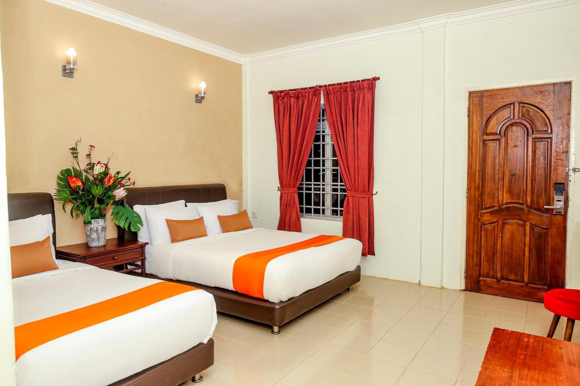 Langkapuri Resort Langkawi パンタイ・サナング エクステリア 写真