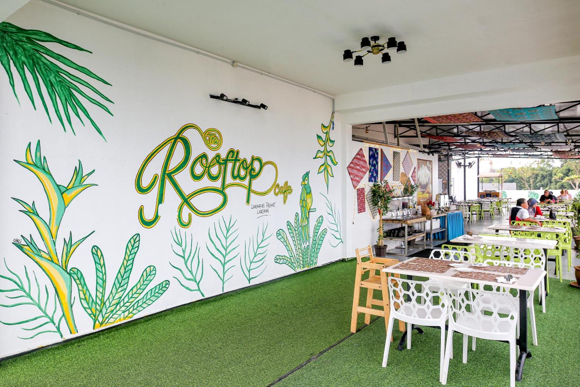 Langkapuri Resort Langkawi パンタイ・サナング エクステリア 写真