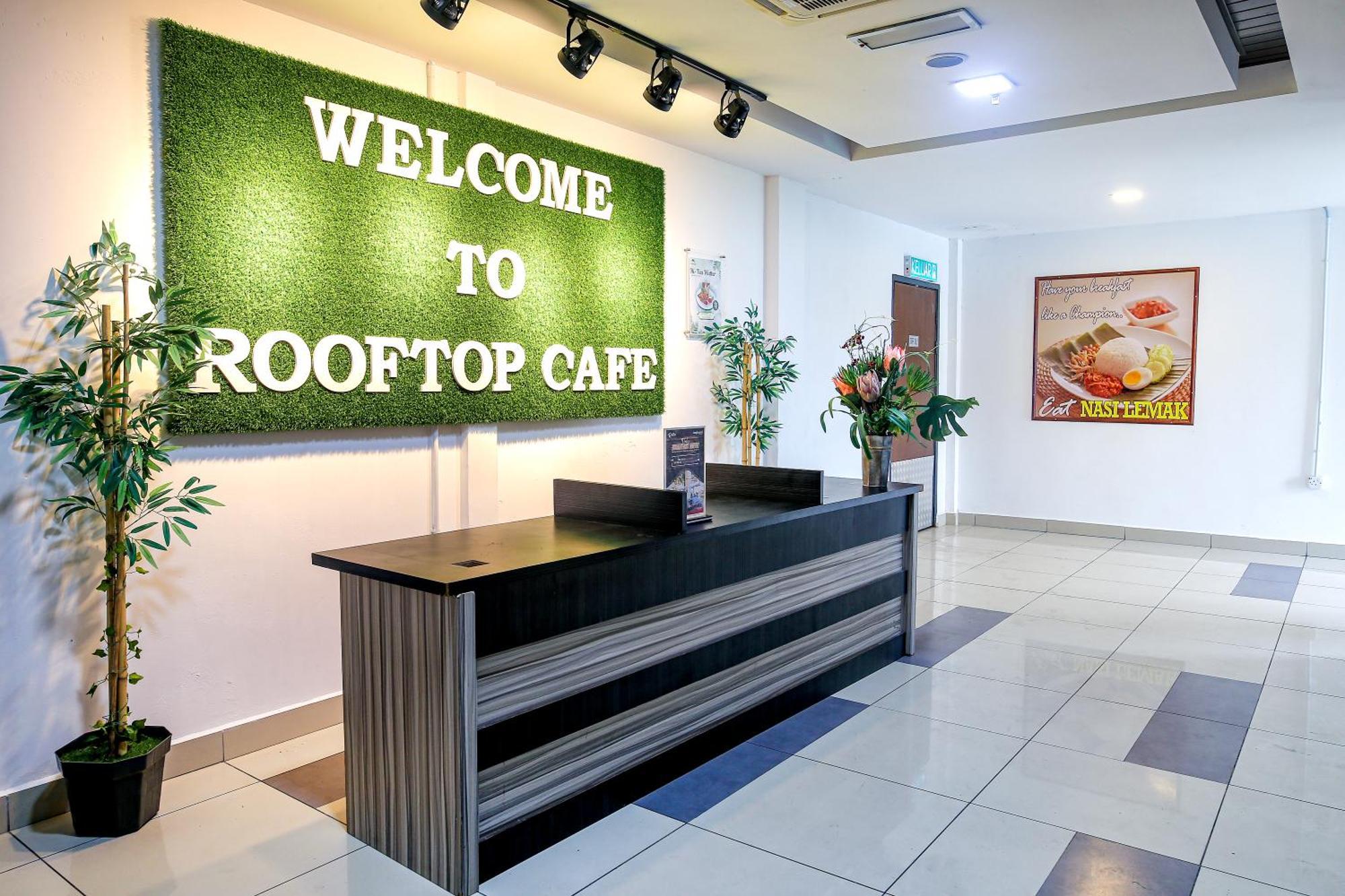 Langkapuri Resort Langkawi パンタイ・サナング エクステリア 写真