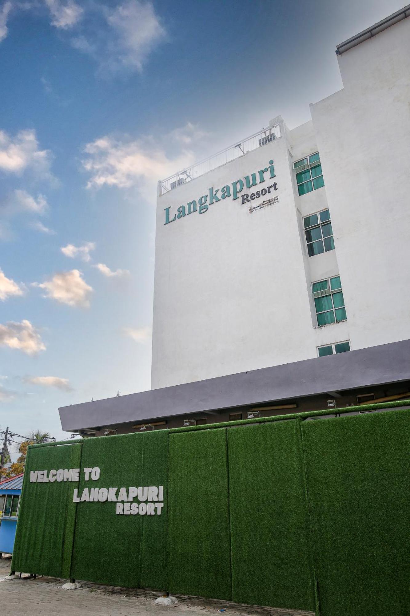 Langkapuri Resort Langkawi パンタイ・サナング エクステリア 写真