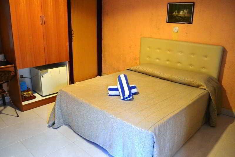 Langkapuri Resort Langkawi パンタイ・サナング エクステリア 写真